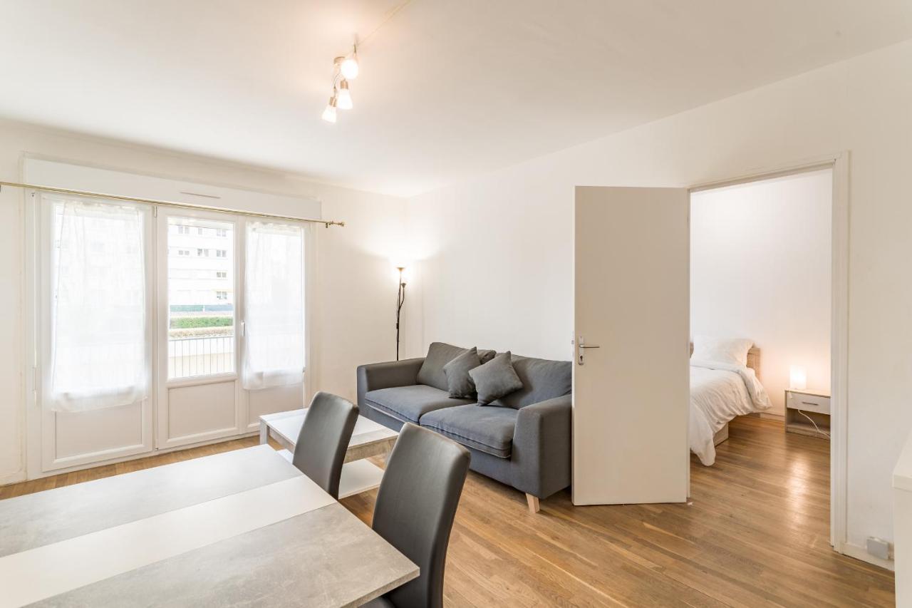 Spacieux Appartement - 6 Personnes - Parking Gratuit Saint-André-les-Vergers Kültér fotó