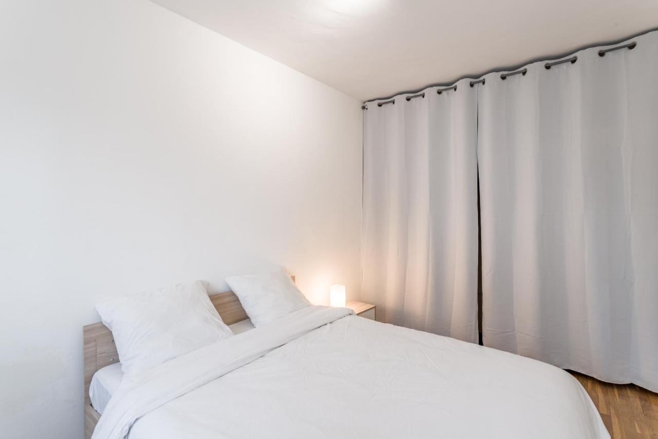 Spacieux Appartement - 6 Personnes - Parking Gratuit Saint-André-les-Vergers Kültér fotó